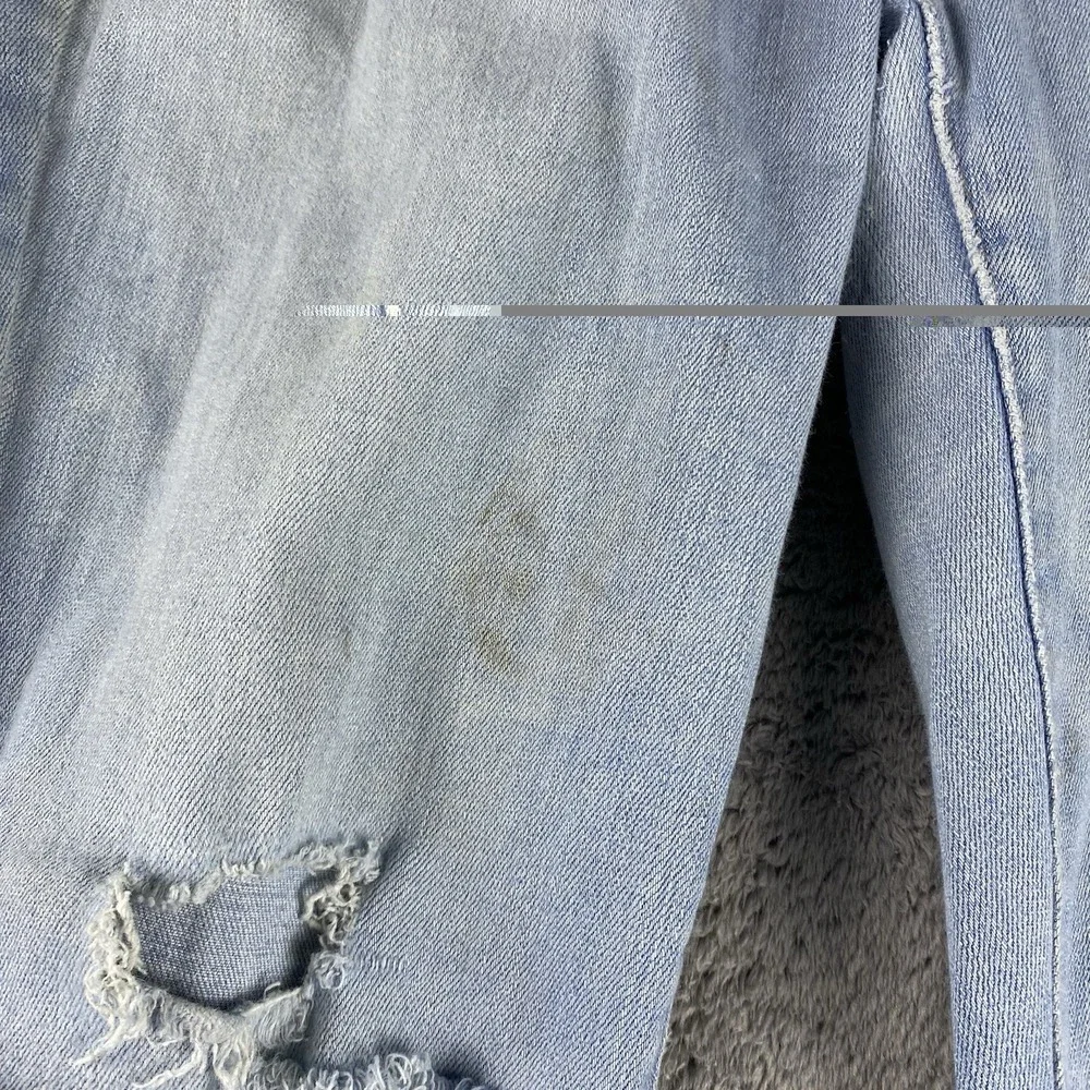 Levis 721 High Rise Skinny Jeans Womens 33 Blue Light Wash High Rise‎ Distressed
